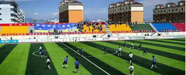 九游体育-关于公牛观众热烈欢呼！，Scout迎来十五赛季出色发挥观众掌声雷动的信息